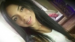 Live Skype sex with Alebela Alebela amatuer cam girl to skype sex
