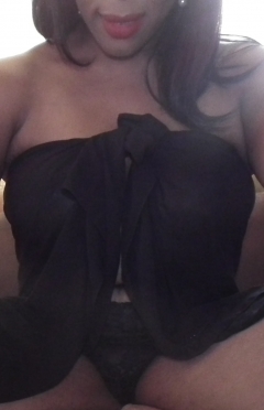 Live Skype sex with AlyxiaAngel8 AlyxiaAngel8 amatuer cam girl to skype sex