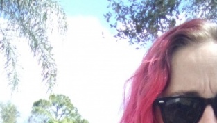 Live Skype sex with FrannyBanga FrannyBanga amatuer cam girl to skype sex