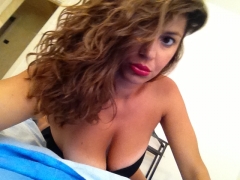 Live Skype sex with dirkpittgirl87 dirkpittgirl87 amatuer cam girl to skype sex