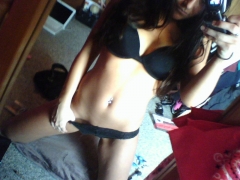 Amandaa, Sexy english shows with dirty talk Amandaa skype cam girl