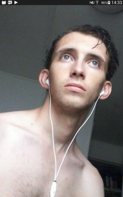 AquarianWolf, irregular and weird AquarianWolf SkyPeepZ member