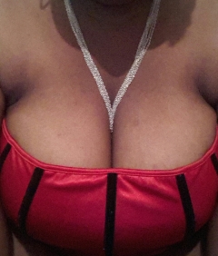 Bigboobsforyou amatuer cam girl to skype sex