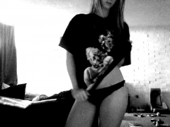 KaylaBaby amatuer cam girl to skype sex